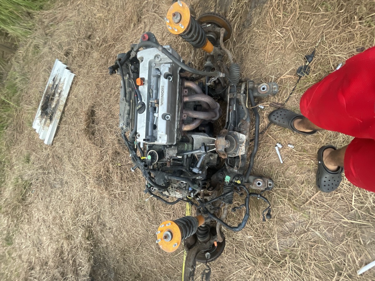 Mobile mechanic work
